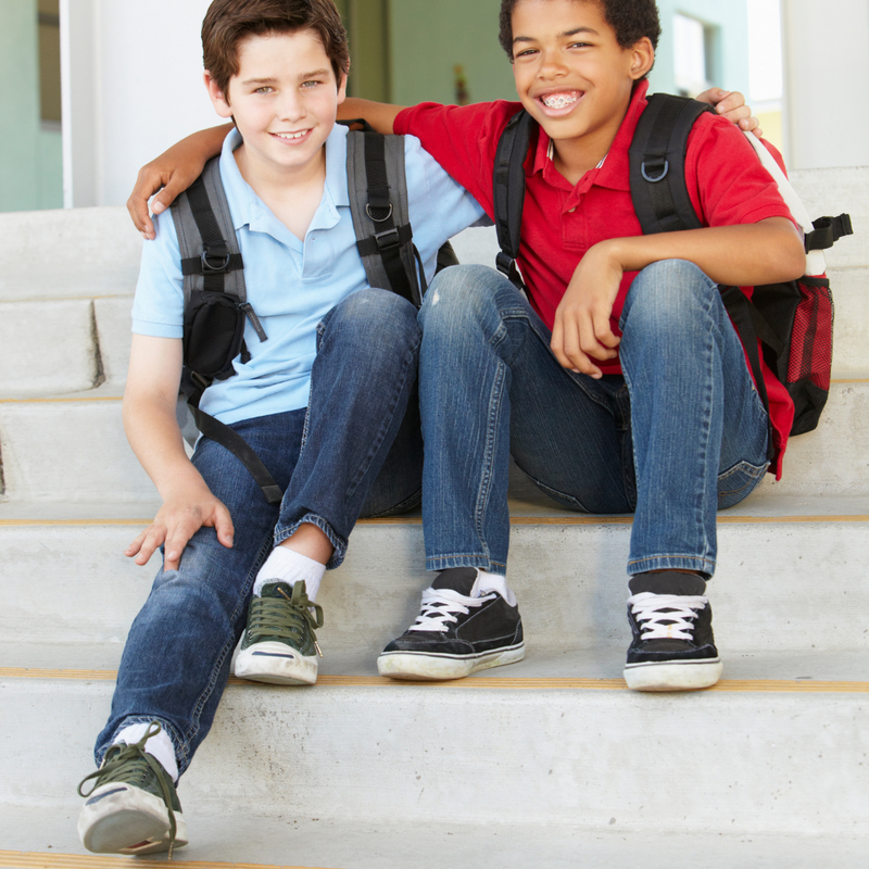Adolescentes y adultos